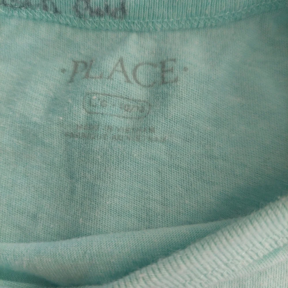 Children's Place graphic tee‎ size large 10/12